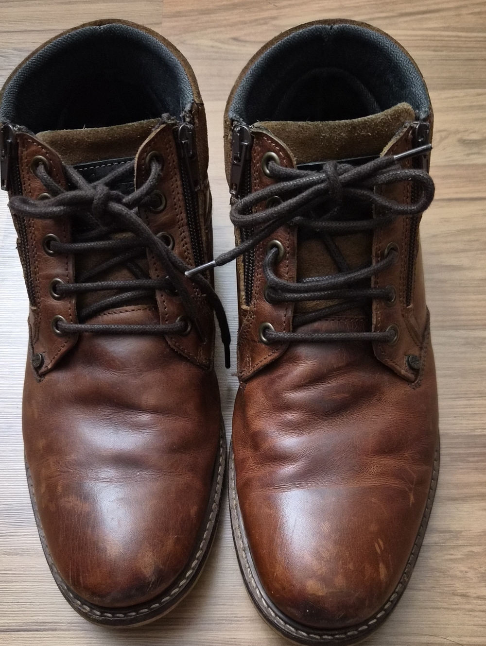 Men's Brown Leather Chukka Boots with Side Zip and Lace-Up